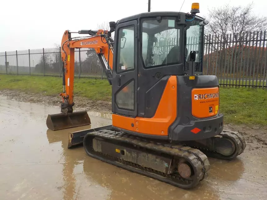 Foto 22014 Hitachi ZX48U-5A mini escavatore, tipo miniescavatore, ottimo stato