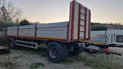 Rimorchio Bartoletti 2 assi con sponde