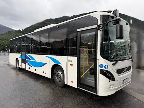 Volvo 8900