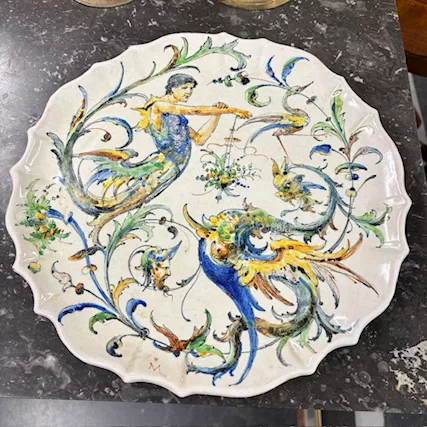 Antico piatto maiolica Angelo Minghetti