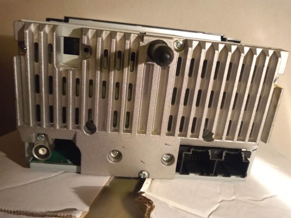 Foto 4AUTORADIO ORIGINALE LETTORE CD STEREO CHEVROLET, marca Daewoo, mai usato