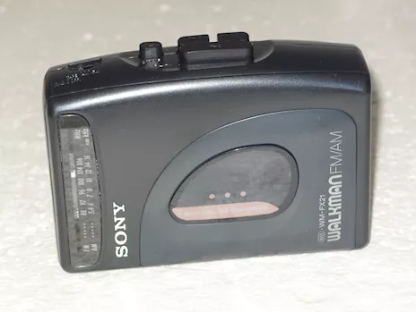 Walkman Sony WM-FX21 con radio FM/AM vintage