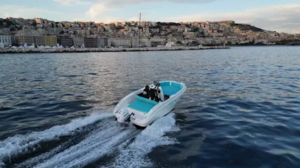 Tes 18.70 barca 40CV nuova Motorizz. Min