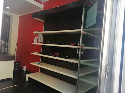 Arredo Negozio Wenghè 20688