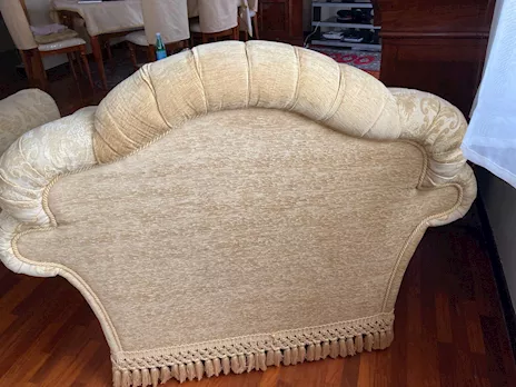 Divano due posti e poltrona singola