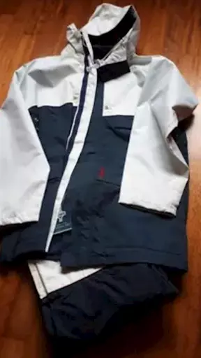 Abbigliamento nautico