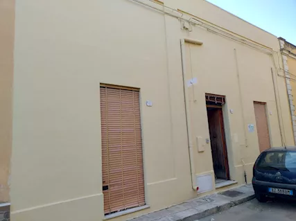 FinImmobil vende in Guagnano LE Via T. Minniti casa+Garage