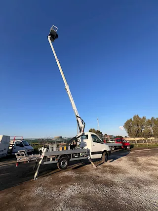 Piattaforma aerea - cestello, modello Mercedes Benz, come nuova - Foto 5
