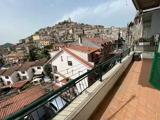 Appartamento a Montecelio