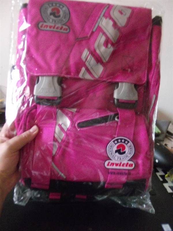 Foto 3ZAINO INVICTA NUOVO IMBALLATO, mai usato