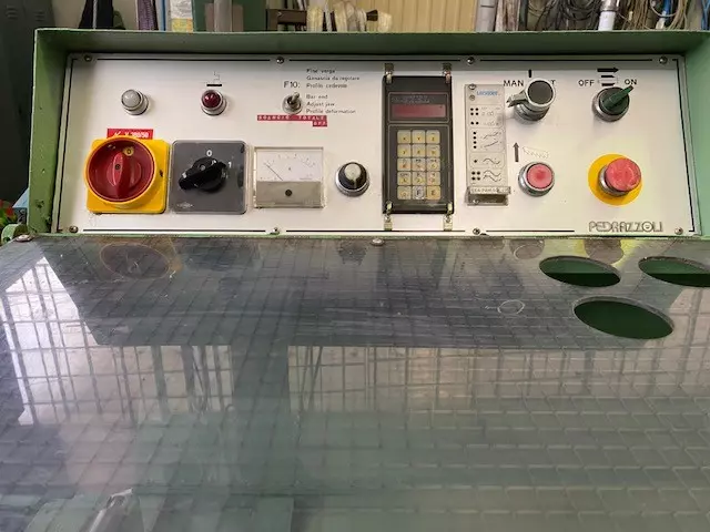 Segatrice a nastro PEDRAZZOLI Mod SN 270 AP, in buone condizioni - Foto 2