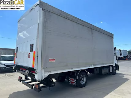 Eurocargo 120E28 con sponda anno 2007 Iveco Centinato Km 1, cambio manuale - Foto 4