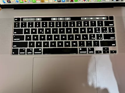 MacBook Pro 2019 16 Marca Apple, in ottime condizioni - Anteprima 5