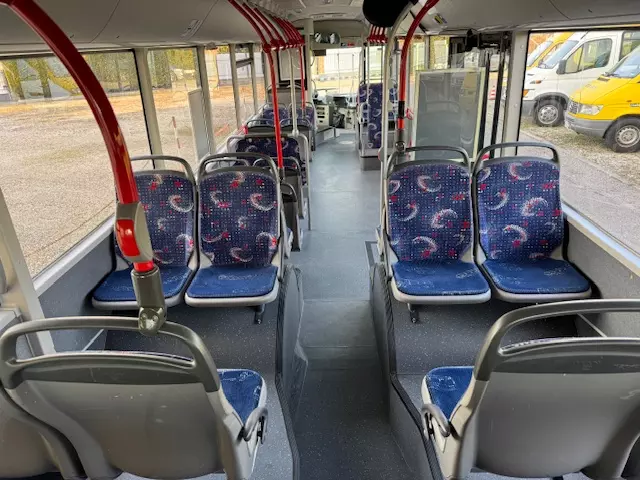 Foto 8MAN-Neoplan A21, modello Lion, cambio automatico