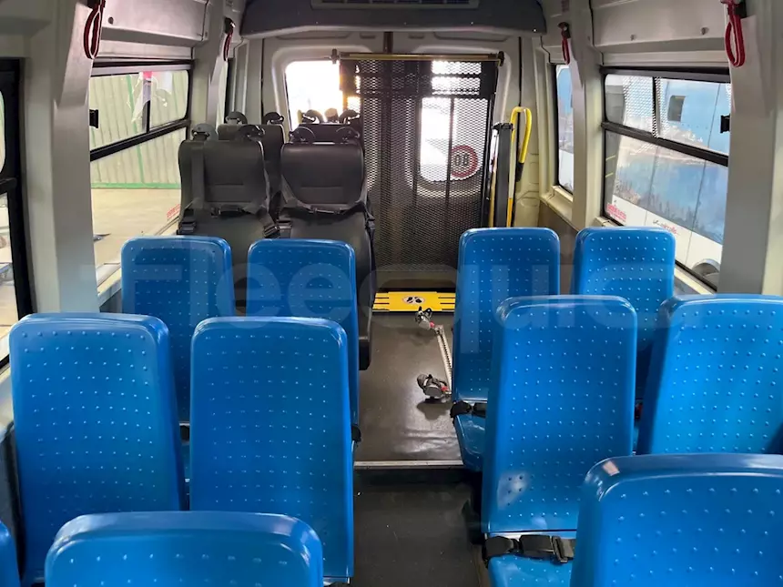 Foto 5Iveco Daily, 2019, 19 posti, Euro 6 Km 60958, cambio: manuale