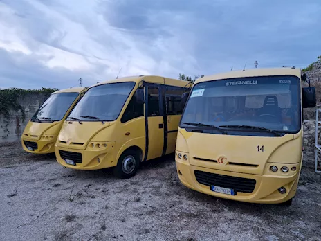Scuolabus Cacciamali Marca Iveco Euro 3, in ottime condizioni - Anteprima 2
