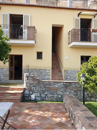 Bilocale panoramico sul mare minturno