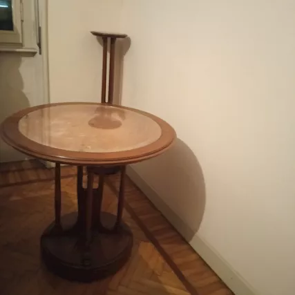 Tavolo tondo Art Déco inserti madreperla e colonnina