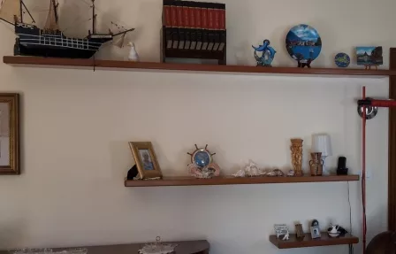 7 mensole di rovere anni 60