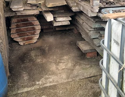Tavoloni da lavoro in legno stagionati disponib