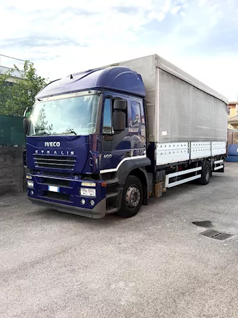 Iveco Stralis 190 S 400 centinato da 8,30 Metri