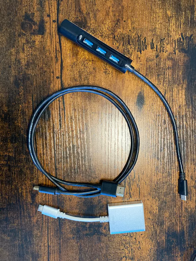 Foto 5MacBook Pro 13,3 2019, 2xThunderbolt 3, Touch Bar Apple