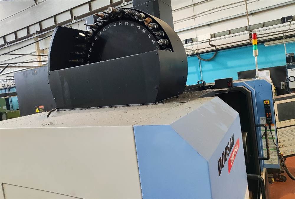 CNC DOOSAN DAEWOO DNM 650 II 5 Assi - Foto 3