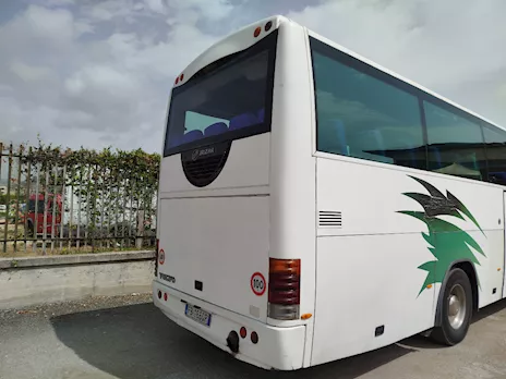 Irizar Marca Volvo, motore rifatto, in buone condizioni - Anteprima 2