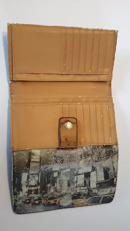 Portafoglio YNOT Collections con multi tasche - Anteprima 2