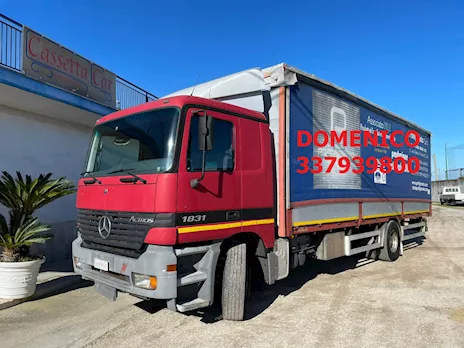 Mercedes-benz 1831 centinato copri e scopri