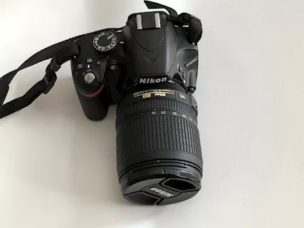 Nikon D3200 obiettivo AF-S