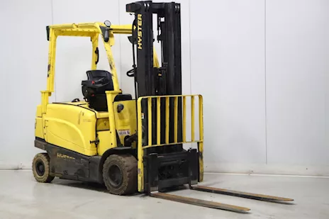Carrello elevatore elettrico Hyster