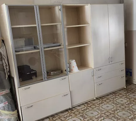 Mobile ufficio L.260 P.46 A.200 cm, in ottime condizioni, in legno - Anteprima 1