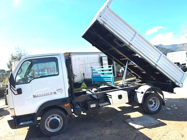 Foto 5Camion Marca Nissan Cabstar 35.12 ribaltabile Anno 2002 Km 233000