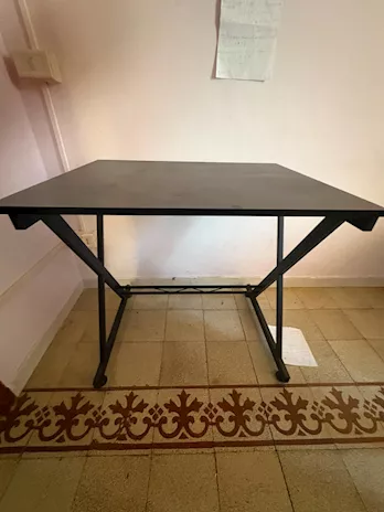 Tavolo/scrivania nera