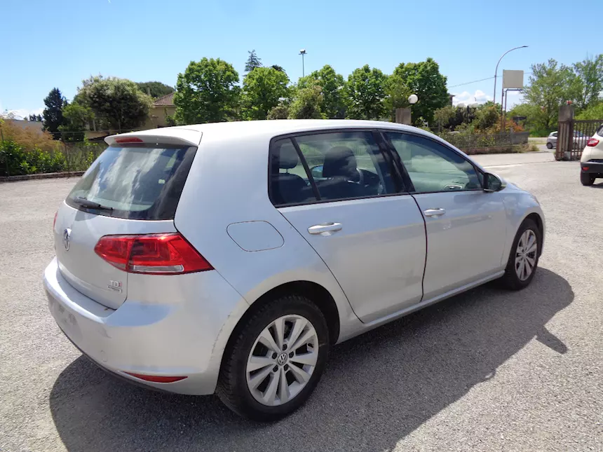 Volkswagen Golf 7 TDI 1.6 DSG 5 porte Higline cambio autom Anno 2013 - Foto 6