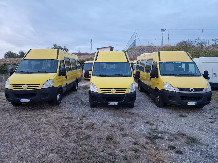 Foto 4Scuolabus 30-34 posti Marca Iveco Anno 2010 Km 200000