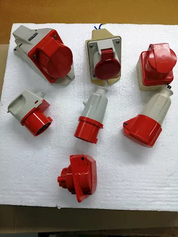 STOCK PRESE E SPINE PER 380/220 VOLT - Foto 2