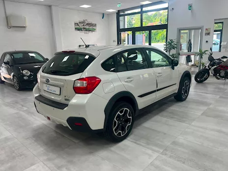 Subaru XV 2.0d Symmetrical AWD Anno 2013 Km 156000 Fuoristrada/SUV - Anteprima 5