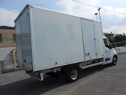 Renault Master furgonato Anno 2017 Km 185000, unico proprietario - Foto 2