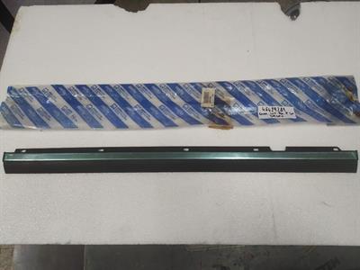 Modanatura Guarnizione Inf. Porta Post. SX Dedra
