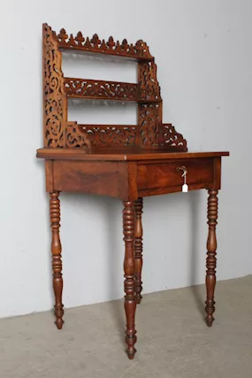 Strepitoso tavolinetto - scrittoio con alzata libreria 1850