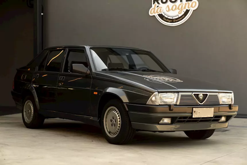 Alfa Romeo 75 2.0 Twin Spark