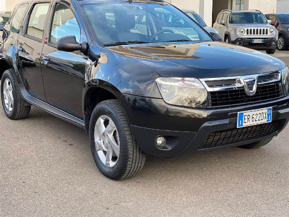 DACIA Duster 1.5 dCi 110 CV 4x2 Laureate Anno 2013 Km 114104, cambio manuale - Foto 2