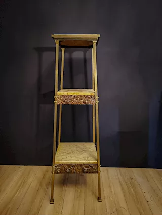 Étagère colonna a tre piani