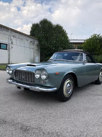 Lancia Flaminia GT Touring