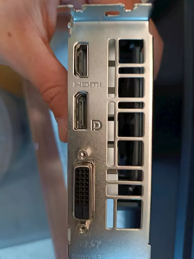 Foto 5MSI GTX 1650 VENTUS XS OC EDITION