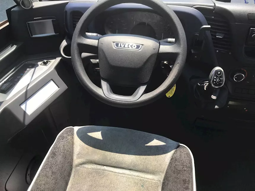 Foto 7Iveco 70C18/P Indcar Wing anno 2017 Gran Turismo Euro 6, cambio automatico