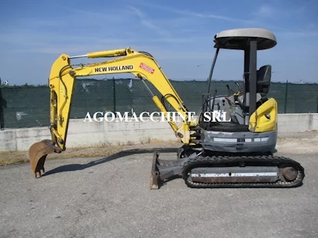 New Holland E30.2SR Tipologia Escavatore - Anteprima 2
