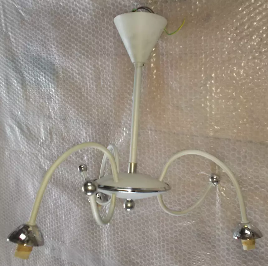 Foto 2 Lampadario 3 luci alogene da soffitto perfettamente funzionante